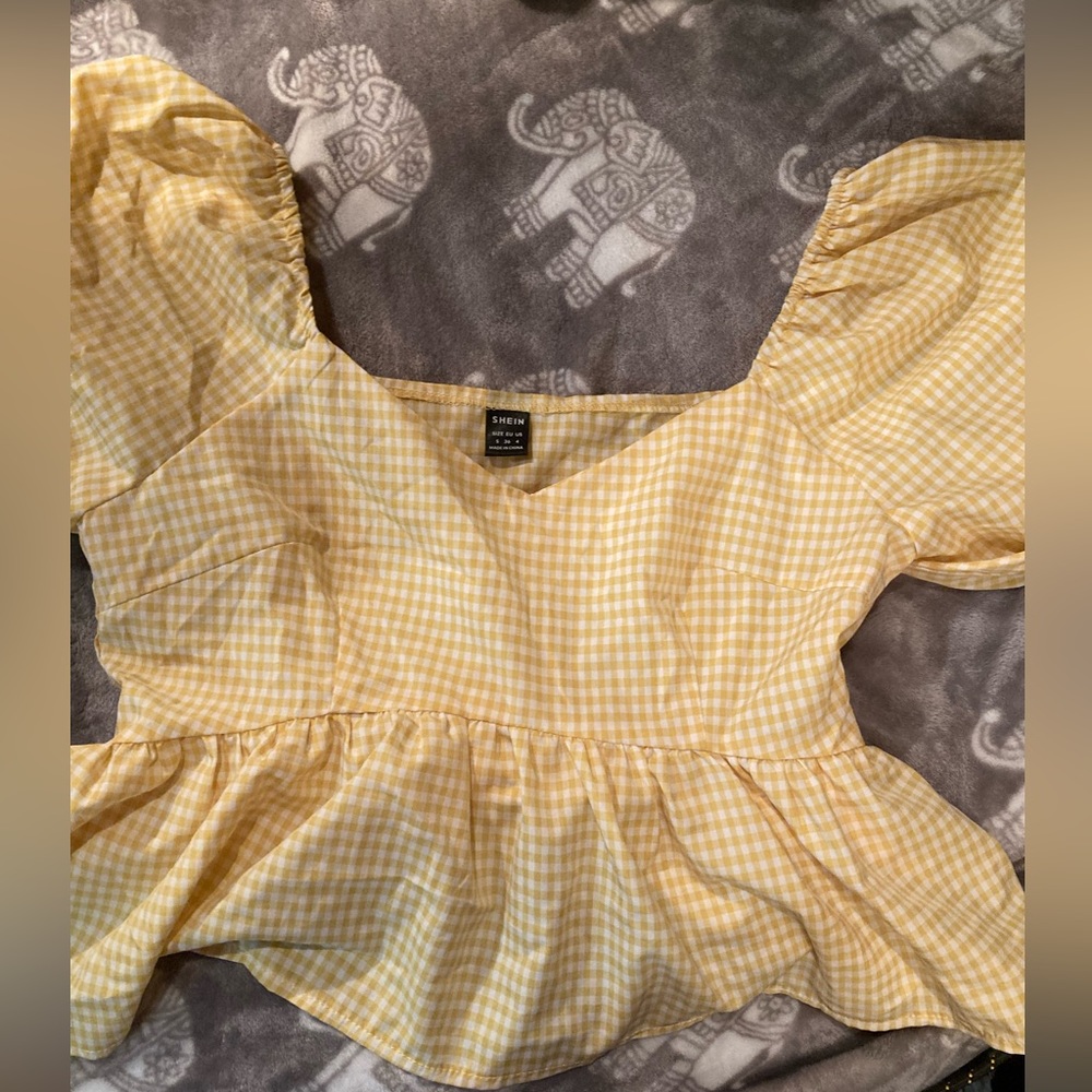 yellow top